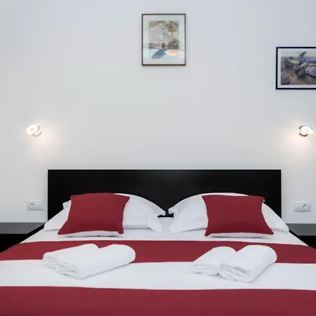 Modern Stone Studio In The Heart Of Split Апартаменты Сплит