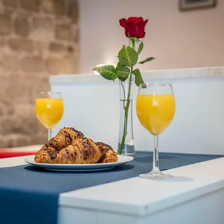 Modern Stone Studio In The Heart Of Split