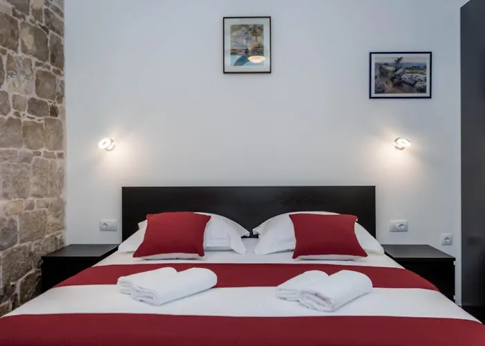 Modern Stone Studio In The Heart Of Split Апартаменты Сплит