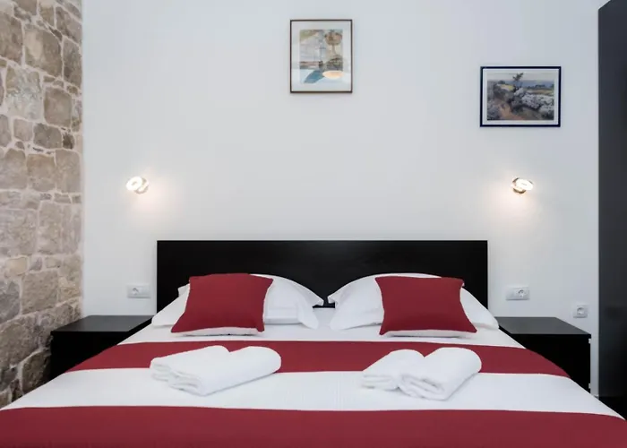 Modern Stone Studio In The Heart Of Split Апартаменты Сплит