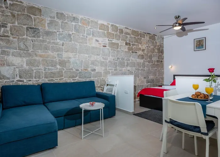Modern Stone Studio In The Heart Of Split Апартаменты Сплит