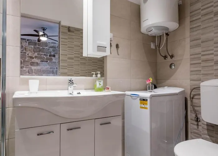 Апартаменты Modern Stone Studio In The Heart Of Split Сплит