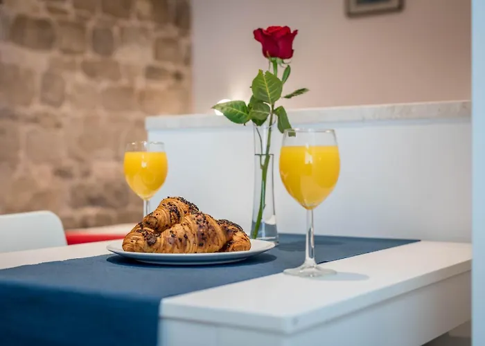 Апартаменты Modern Stone Studio In The Heart Of Split Сплит