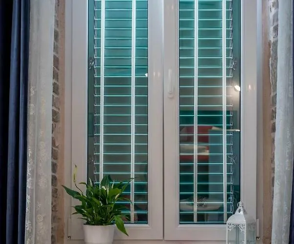 Apartman Modern Stone Studio In The Heart Of Split